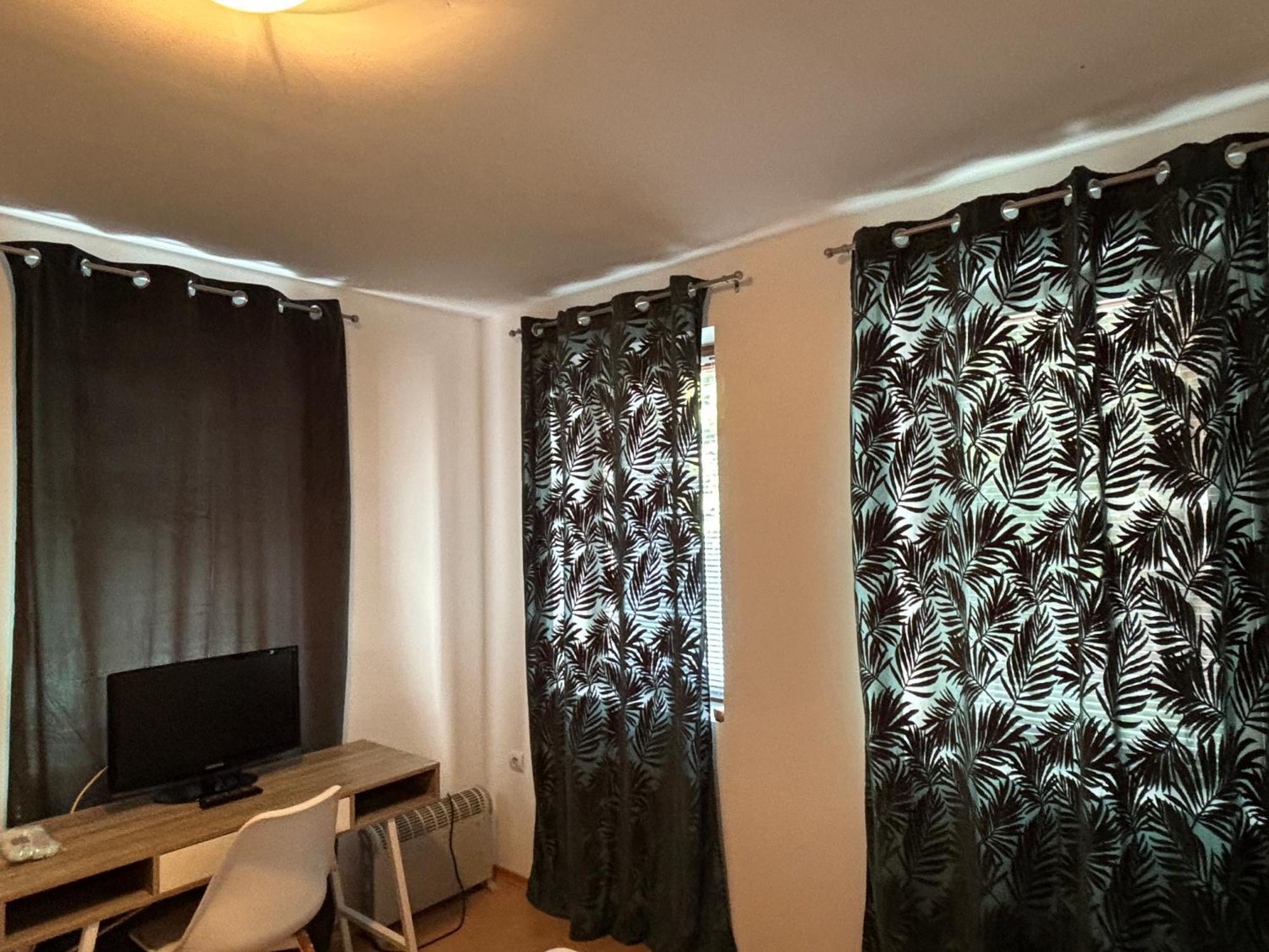 Forest Edge Apartment Pamporowo